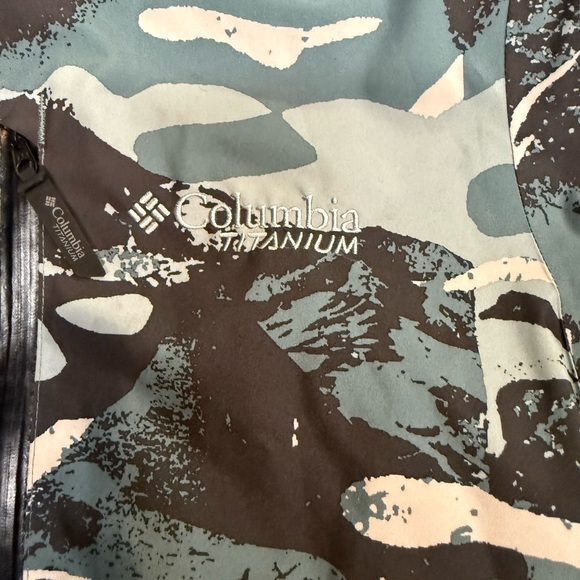 Columbia Timberturner II Omni-Heat Infinity Titanium Line Ski Jacket - Men’s M - Picture 4 of 10